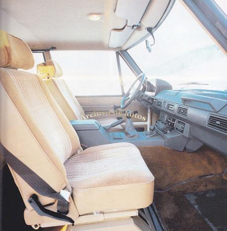 Habitáculo del Range Rover Turbodiesel de 1986 Habitáculo del Range Rover Turbodiesel de 1986