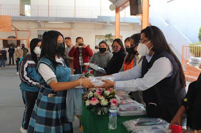 ESTA SEMANA CONCLUYE LA ENTREGA DE ÚTILES ESCOLARES EN TEXCOCO