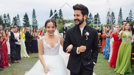 Camilo Y Evaluna Boda - Evaluna La Hija Menor De Ricardo Montaner Se Caso Con El Cantante Camilo Fotos Y Videos De La Boda Celebrada En Miami Infobae