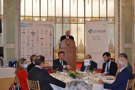 El Clúster homenajea al sector pesquero