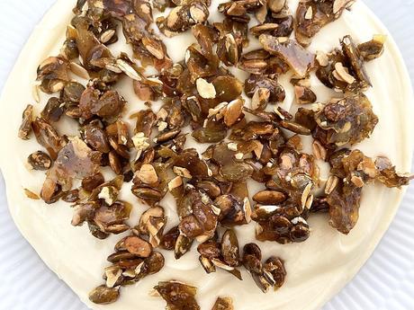 delikatissen tarta fácil pequeña de calabaza tarta de calabaza recetas delikatissen PUMPKIN CAKE Pumpkin bread postres delikatissen postre con calabaza easy pumpkin dessert caramelised pumpkin seeds bizcocho de calabaza  