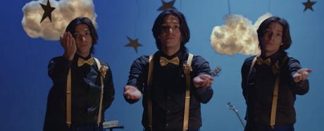 Comenzando mi lista de musica relajante: Anthesis de Nicolas Roche. 2