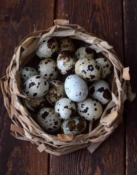 Huevos de codorniz rellenos | Bizcochos y Sancochos