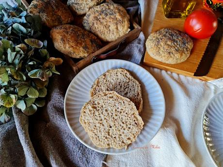 Pan con harina de centeno, yogur y semillas #wbd2021 Pan con harina de centeno, yogur y semillas #wbd2021