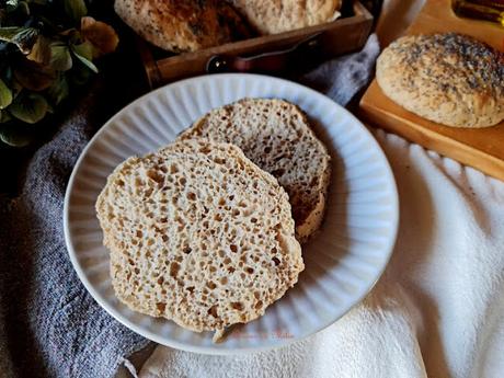 Pan con harina de centeno, yogur y semillas #wbd2021 Pan con harina de centeno, yogur y semillas #wbd2021