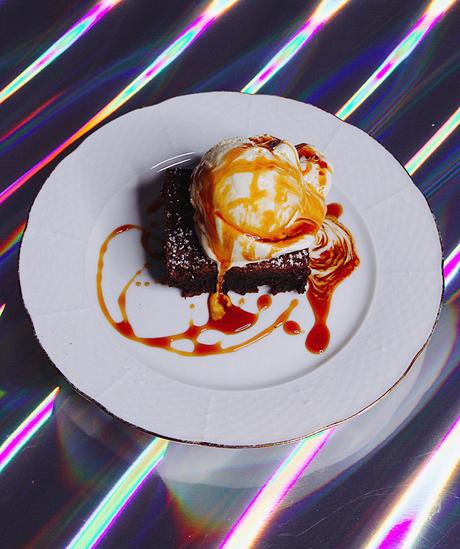 EL MEJOR BROWNIE, SIN HARINA, NI LÁCTEOS EL MEJOR BROWNIE, SIN HARINA, NI LÁCTEOS