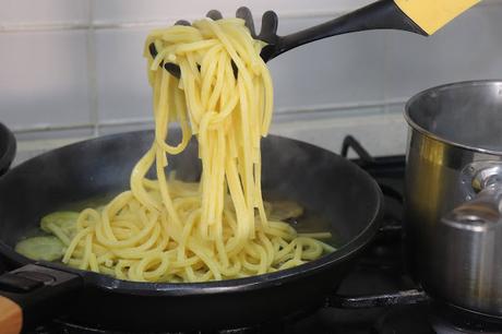 Cómo hacer Spaghetti alla Nerano, la receta de espaguetis a la Nerano del chef Ciro Cristiano del restaurante Belmondo