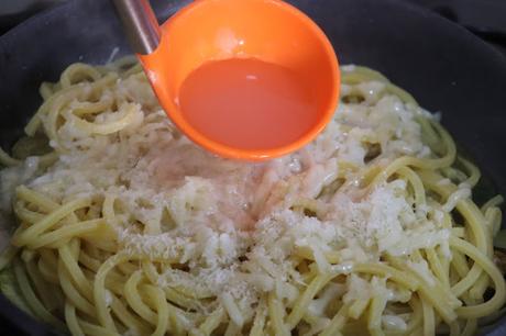 Cómo hacer Spaghetti alla Nerano, la receta de espaguetis a la Nerano del chef Ciro Cristiano del restaurante Belmondo Cómo hacer Spaghetti alla Nerano, la receta de espaguetis a la Nerano del chef Ciro Cristiano del restaurante Belmondo