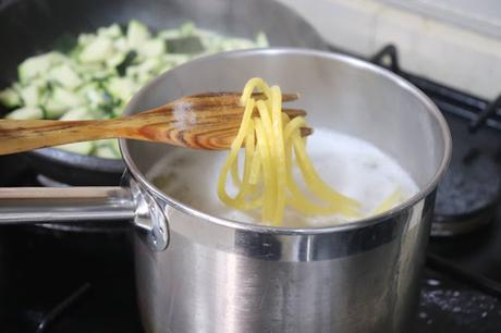 Cómo hacer Spaghetti alla Nerano, la receta de espaguetis a la Nerano del chef Ciro Cristiano del restaurante Belmondo