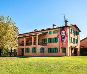 pavarotti-home-museum Luciano Pavarotti