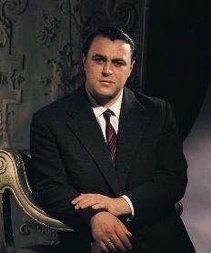 78ea9b76038432118462c3486db323cd--gigli-opera-singers Luciano Pavarotti