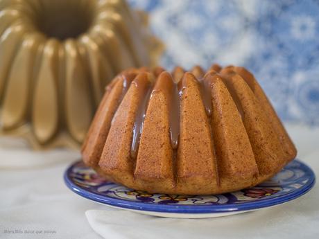 Bundt Cake con compota de manzana