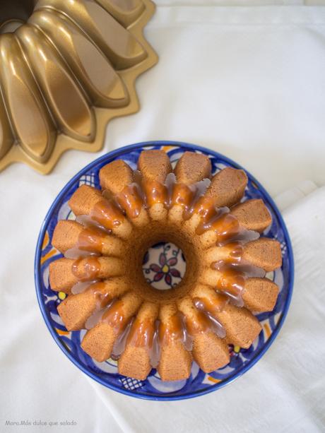 Bundt Cake con compota de manzana
