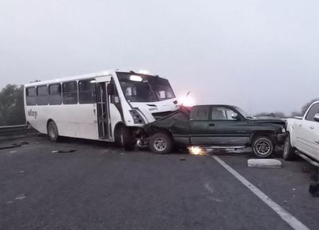 (video) Accidente carretera en Villa de Reyes deja 7 lesionados