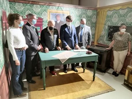 La nueva exposición temporal del Museo MUNIC de Carracedelo estará dedicada a Sherlock Holmes 3