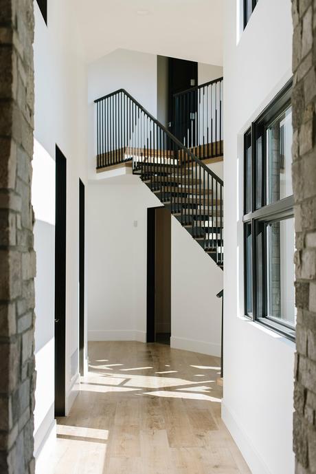 delikatissen villa moderna Missouri luxus american villa diseño americano casa lujosa grande casa exterior piedra y madera casa de lujo casa de campo mansión big luxury villa Missouri big house decor big furniture decor arquitectura americana delikatissen villa moderna Missouri luxus american villa diseño americano casa lujosa grande casa exterior piedra y madera casa de lujo casa de campo mansión big luxury villa Missouri big house decor big furniture decor arquitectura americana