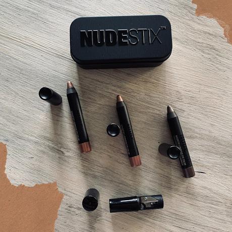 kit-de-ojos-nudestix-nude-mettalic-notino.es.jpg Kit de ojos Nudestix