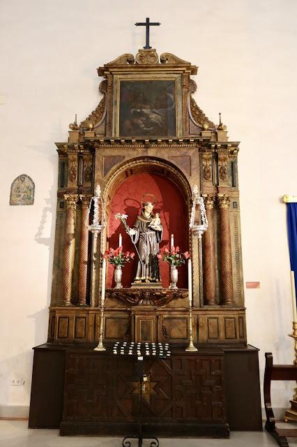 La Iglesia de San Román (10): el retablo de San Antonio de Padua.