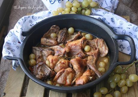 CONEJO CON SALSA DE UVAS