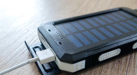 Guía para un uso seguro de los powerbanks publicitarios power bank energía solar