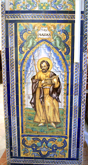 La Iglesia de San Román (17): los azulejos de los Santos.