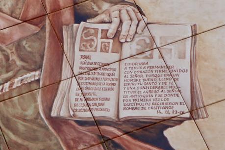 La Iglesia de San Román (3): el retablo cerámico de San Román.