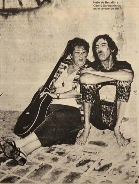 Siempre Fue Así Con Charly