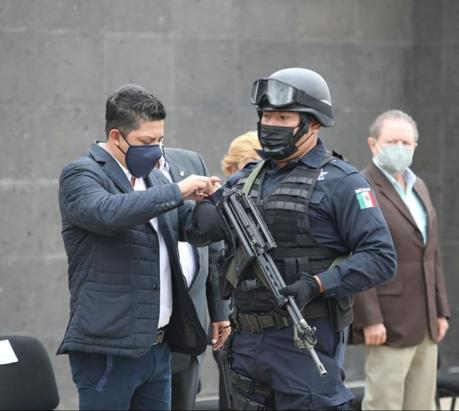 Llegan a SLP 43 elementos de Fuerzas Especiales para tareas de seguridad Llegan a SLP 43 elementos de Fuerzas Especiales para tareas de seguridad