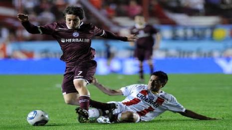 Lanús: calidad y solidaridad para pelear el torneo