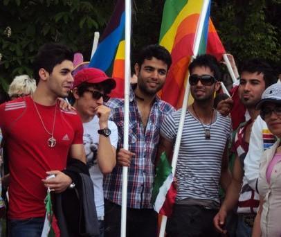 Gays de Irán se revelan contra el presidente Ahmadinejad