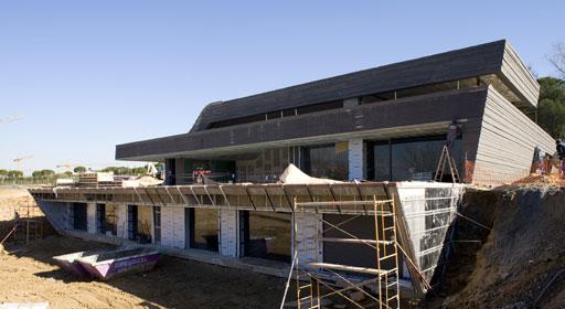 Proceso constructivo de una lujosa vivienda unifamiliar diseñada por A-cero (Exteriores)