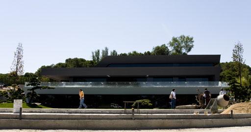 Proceso constructivo de una lujosa vivienda unifamiliar diseñada por A-cero (Exteriores)