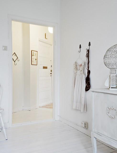 DECO...LITTLE APARTMENT