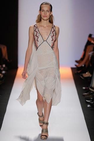 Fashion Week Nueva York primavera verano 2012 - Max Azria