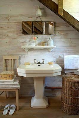 MAS SANITARIOS RUSTICOS