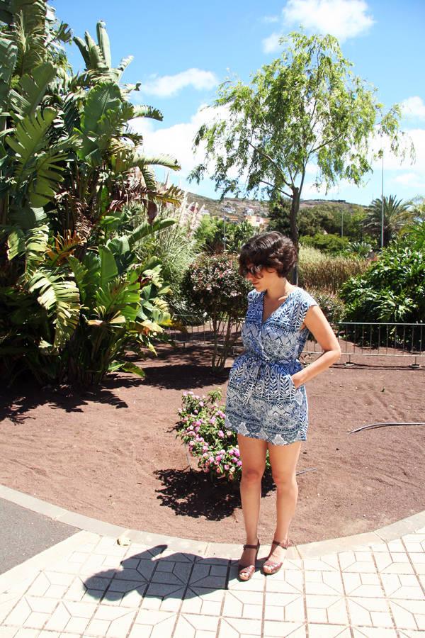 Now it's all covered with flowers