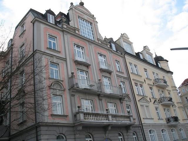 CALLEJEANDO EN MUNICH 3: EL HOFGARTEN, LA AVENIDA LUDWIGSTRASSE Y EL INCREIBLE BARRIO DE SCHAWBING