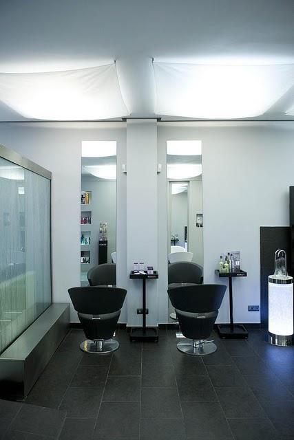 Renueva tu look en un ambiente único y vanguardista