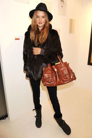 Estilo de Rosie Huntington Estilo de Rosie Huntington