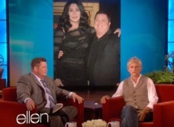 Cher llama a Ellen DeGeneres para defender a su hijo Chaz Bono