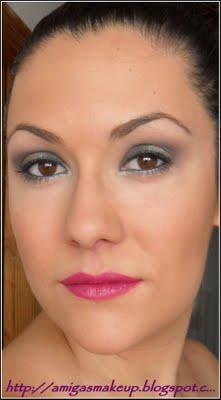 Look Otoñal Grisaceo Y Oliva