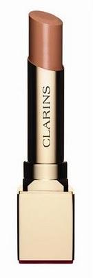 Una mujer cautivadora y de armas tomar