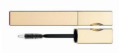 Una mujer cautivadora y de armas tomar