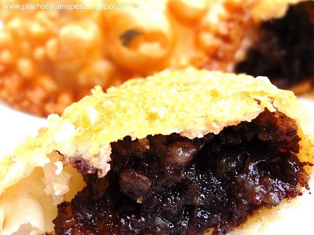 EMPANADILLAS DE MORCILLA Y MIEL