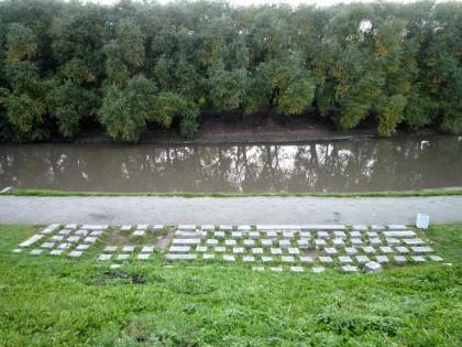 Oda al teclado: ¿puede una escultura ser más friki?