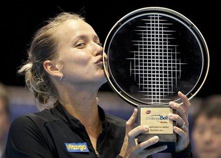 WTA Tour: Zahlavova Strycova se coronó en Quebec