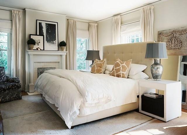 Una casa en blanco y negro en el nuevo número de Lonny