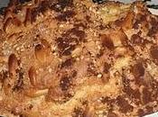 Plum cake arándanos crujiente piñones, sésamo canela