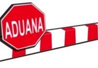 El Gobierno bloqueó el ingreso de libros importados