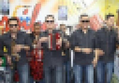 BANDA UNIK SE VENDE?